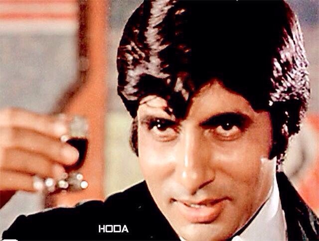 Amitabh Bachchan image number 111