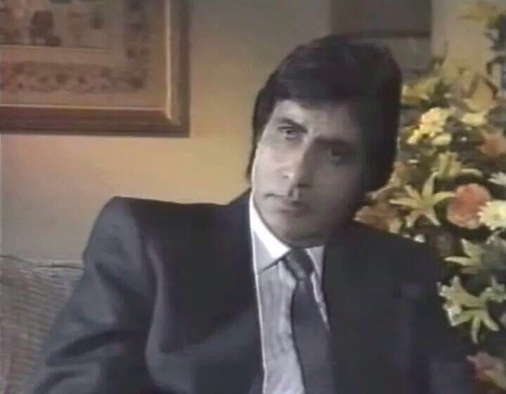 Amitabh Bachchan image number 127
