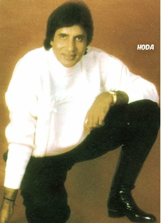 Amitabh Bachchan image number 128
