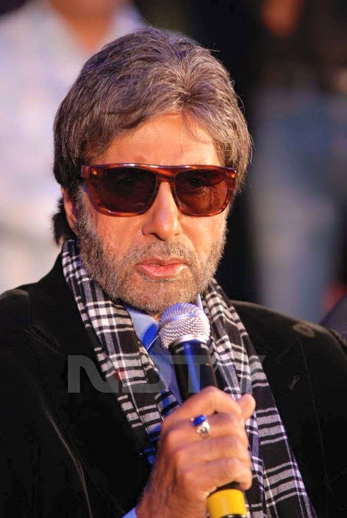 Amitabh Bachchan image number 130