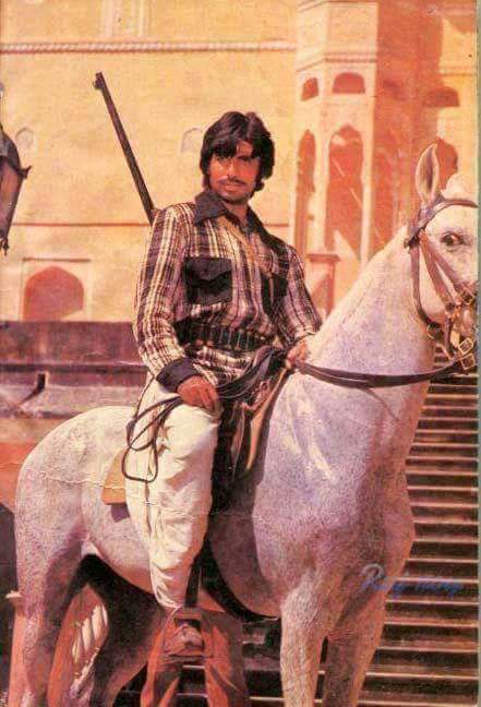 Amitabh Bachchan image number 138
