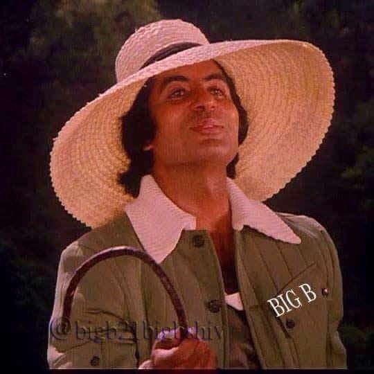 Amitabh Bachchan image number 143