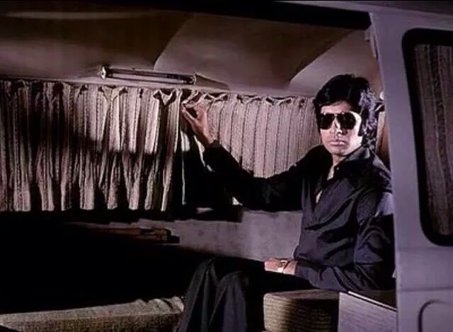 Amitabh Bachchan image number 156
