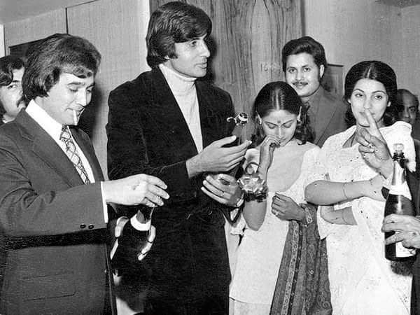 Amitabh Bachchan image number 158