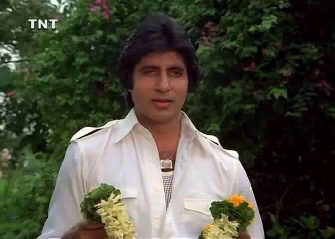 Amitabh Bachchan image number 259