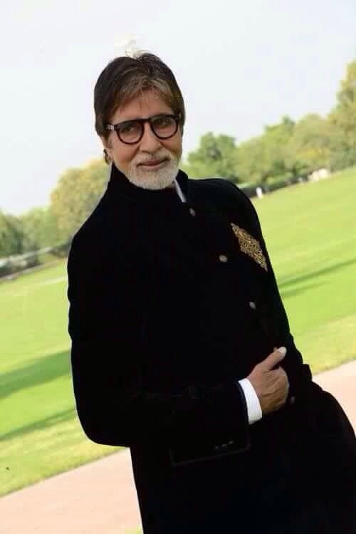 Amitabh Bachchan image number 36