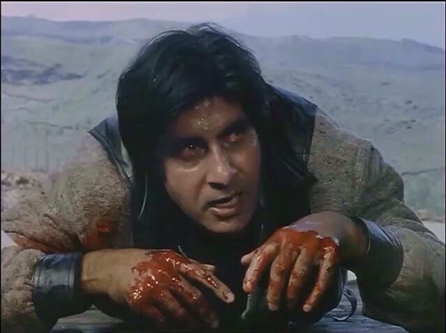 Amitabh Bachchan image number 47