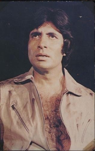 Amitabh Bachchan image number 48