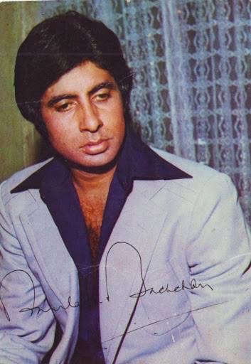 Amitabh Bachchan image number 52