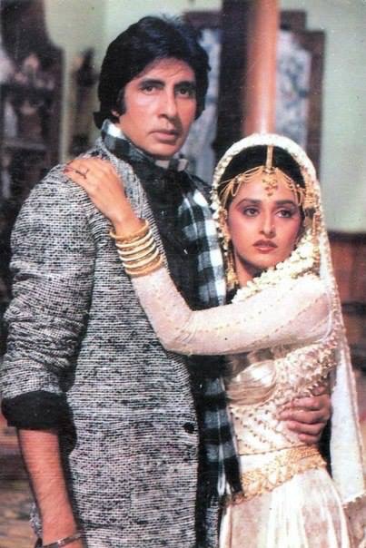 Amitabh Bachchan image number 66