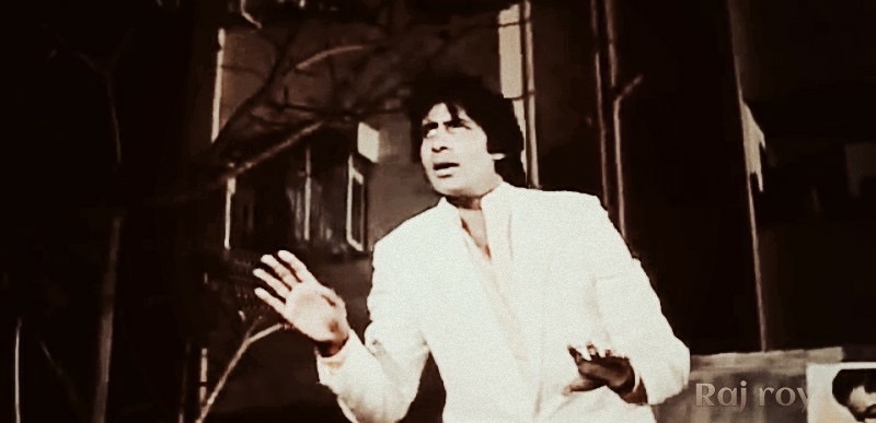 Amitabh Bachchan image number 69