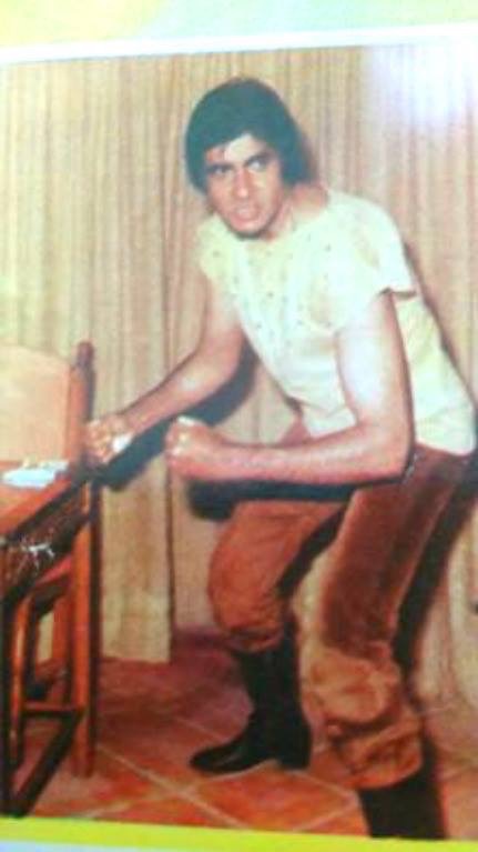 Amitabh Bachchan image number 85