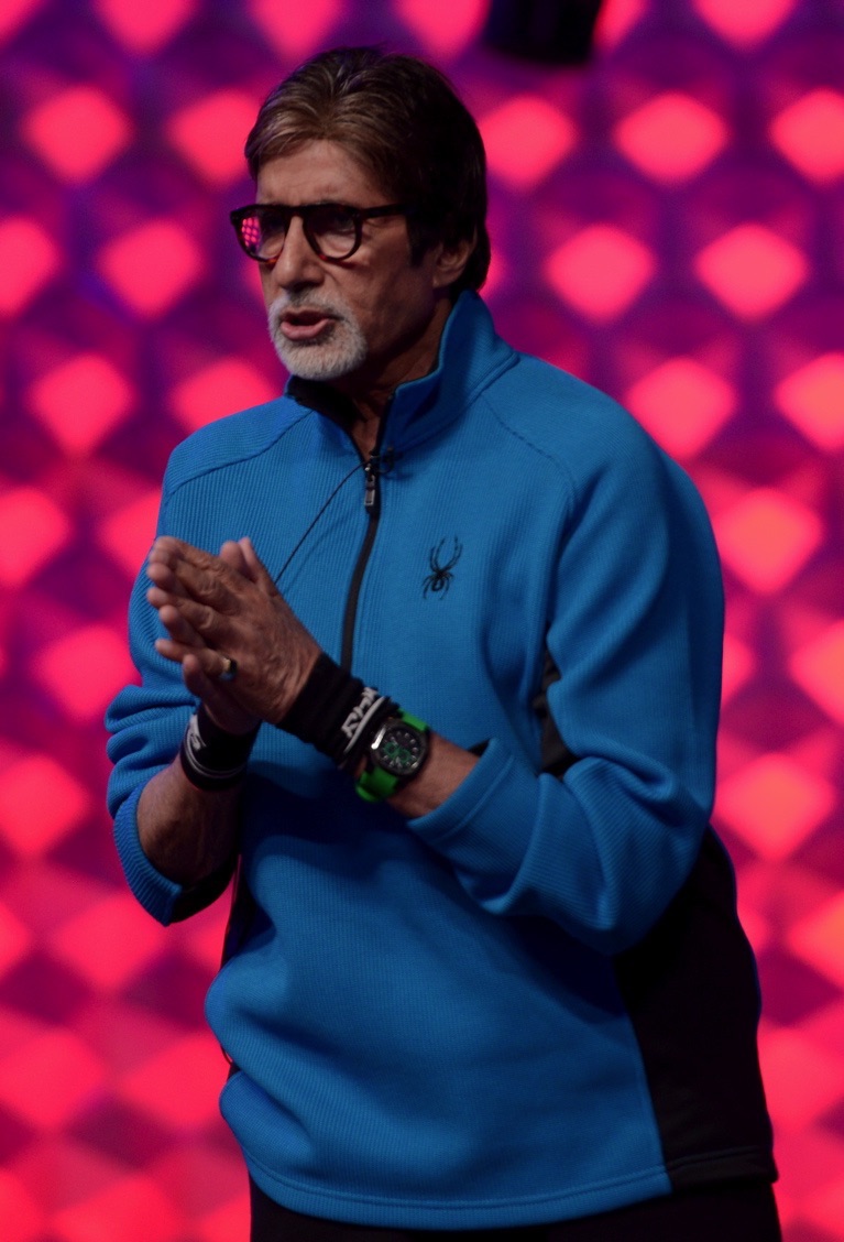 Amitabh Bachchan image number 89